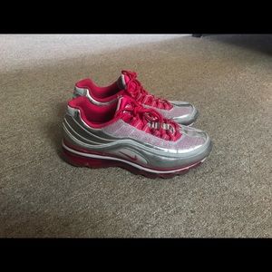 Womens Nike Air Max